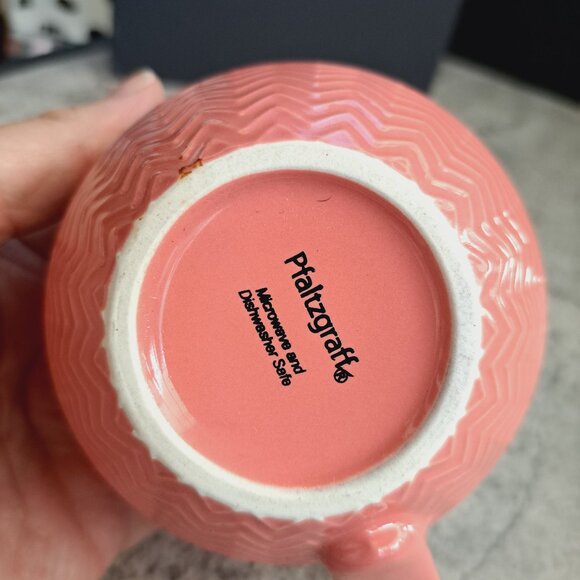 Pfaltzgraff Pink Flamingo Print Chevron Pattern Mug Coffee Cup Wide Mouth 12
OZ - Picture 4 of 7
